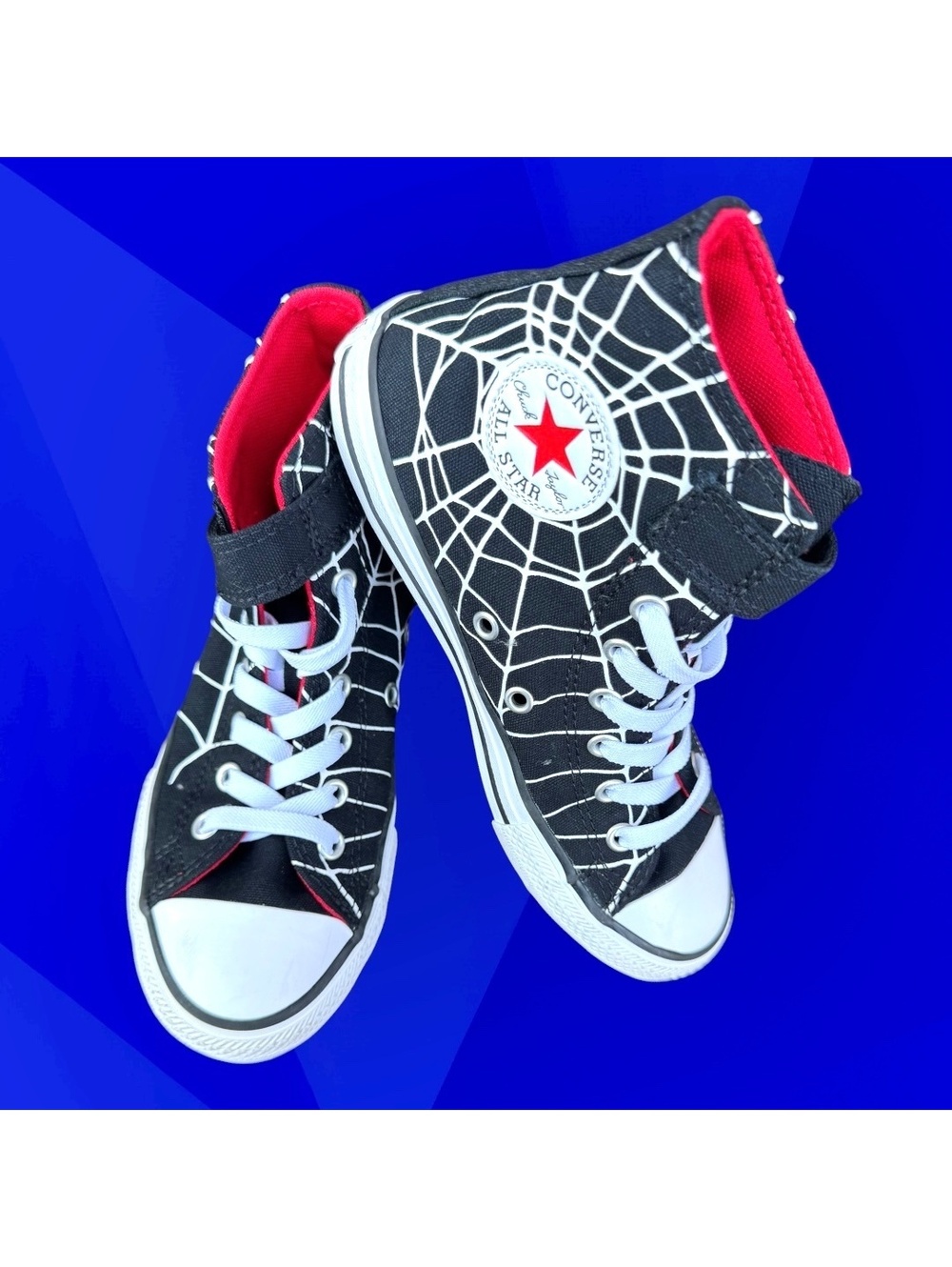 Converse Chuck Taylor All Star Spiderweb High-Tops – Youth Size 2 (Like New!)